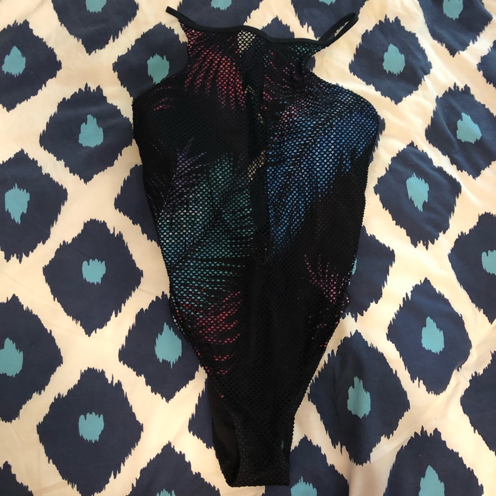NWT Swimsuits for All Mesh Overlay Swimsuit